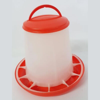 Chicken food feeder